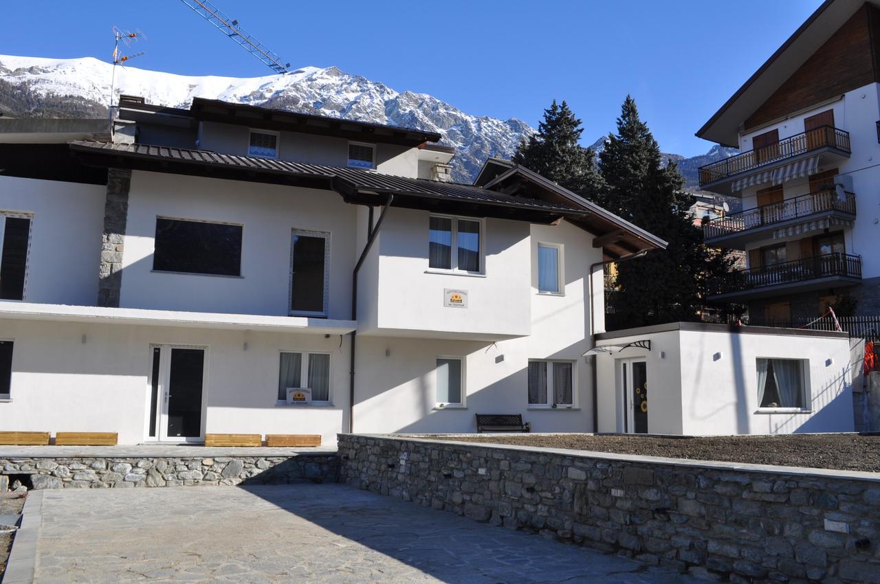 Il Girasole Hotel Saint-Vincent Exterior photo