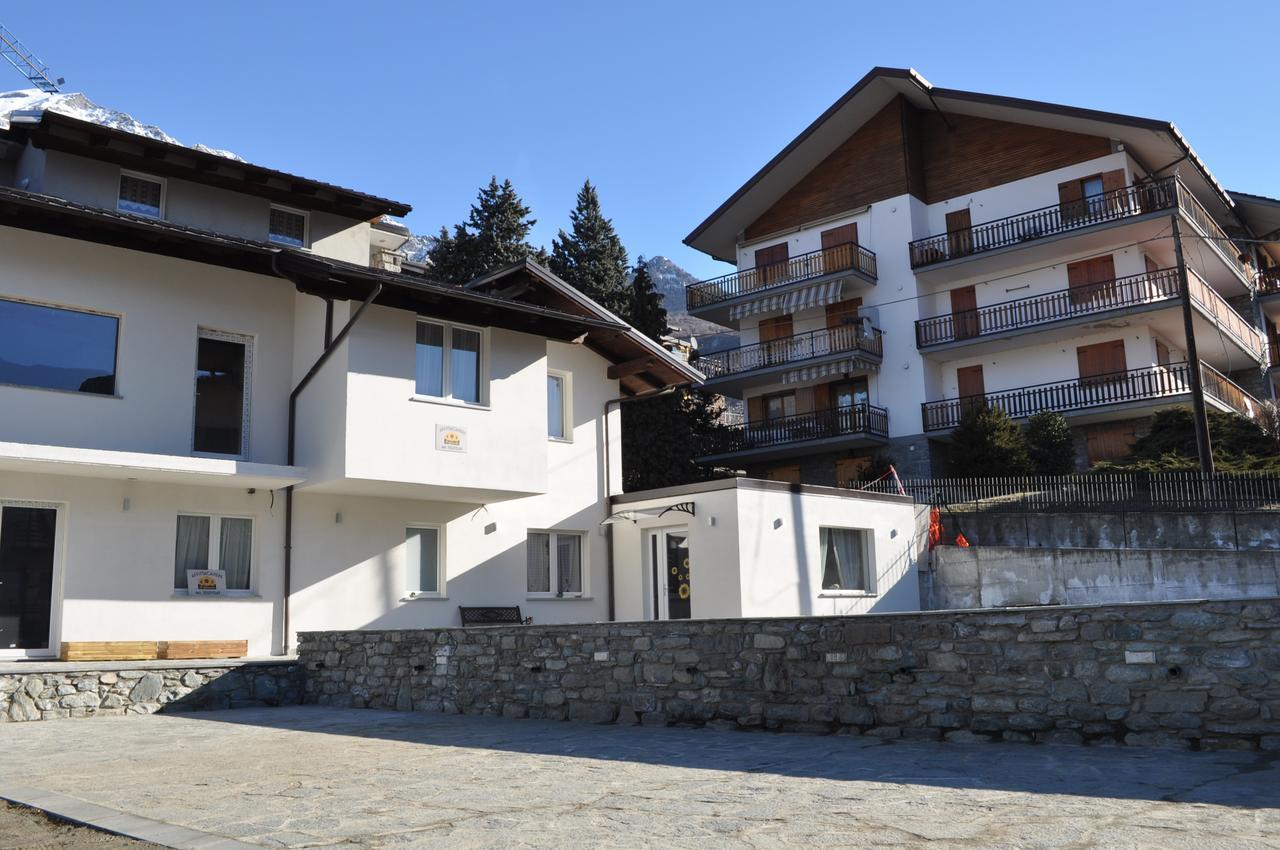 Il Girasole Hotel Saint-Vincent Exterior photo
