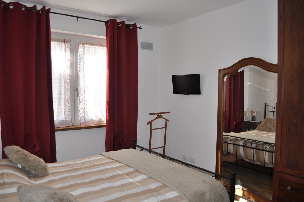 Il Girasole Hotel Saint-Vincent Exterior photo
